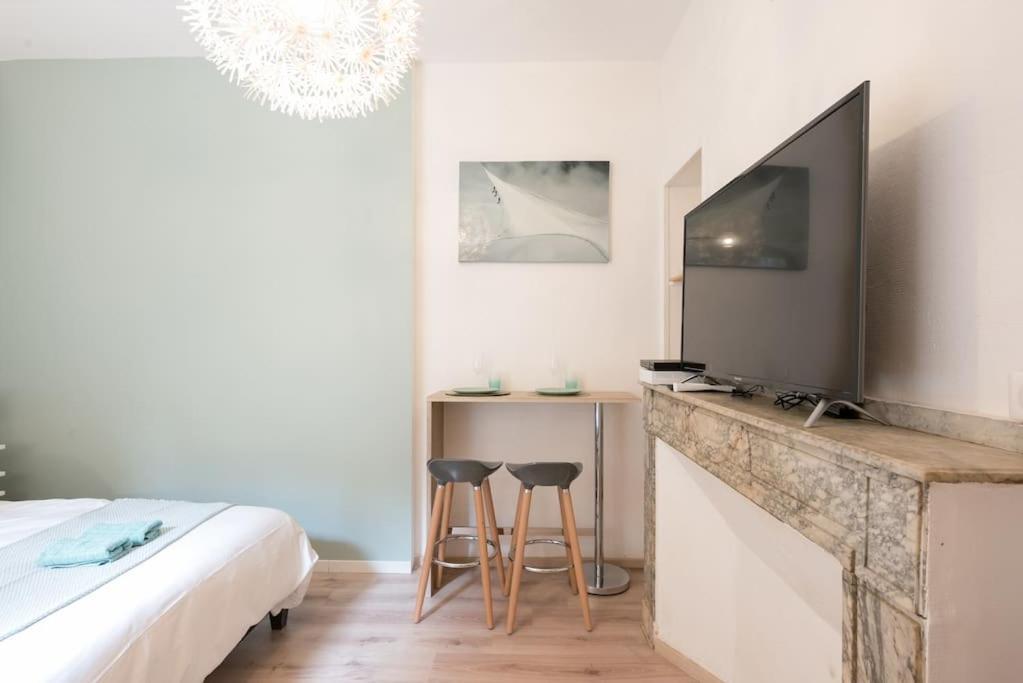 Studio Centre-Ville Sur Cour Тулуза Екстер'єр фото